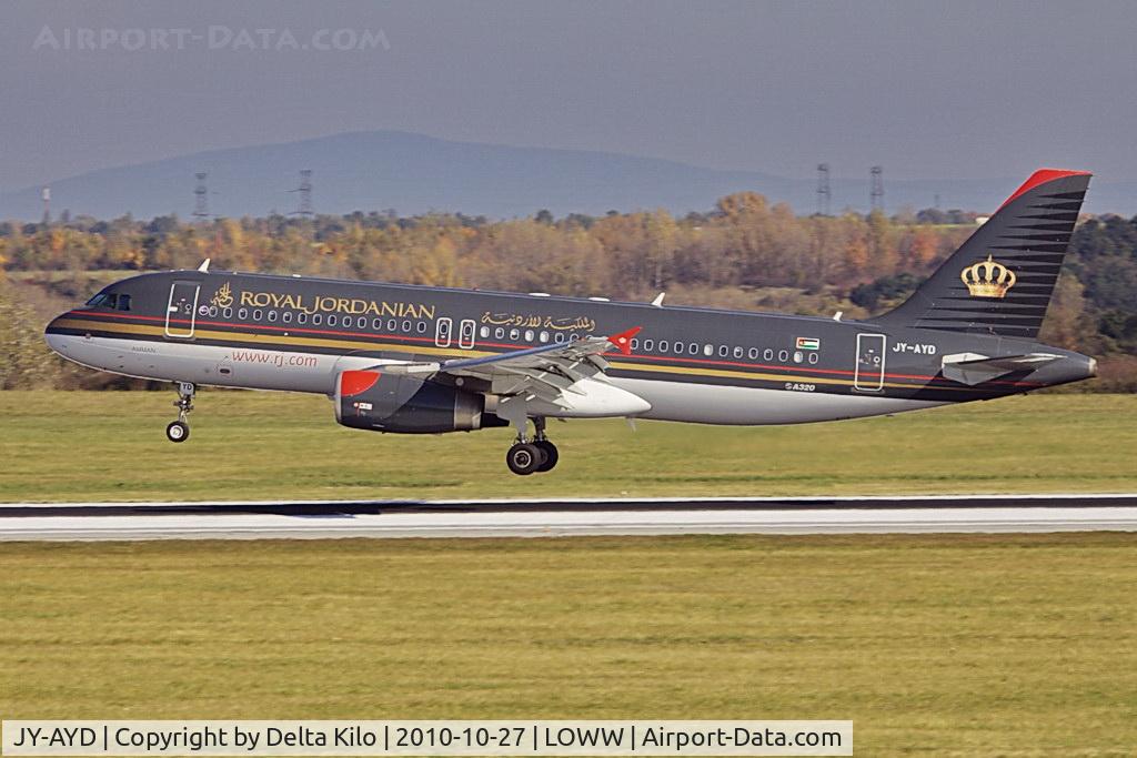 JY-AYD, Airbus A320-214 C/N 2598, RJA [RJ] Royal Jordanian