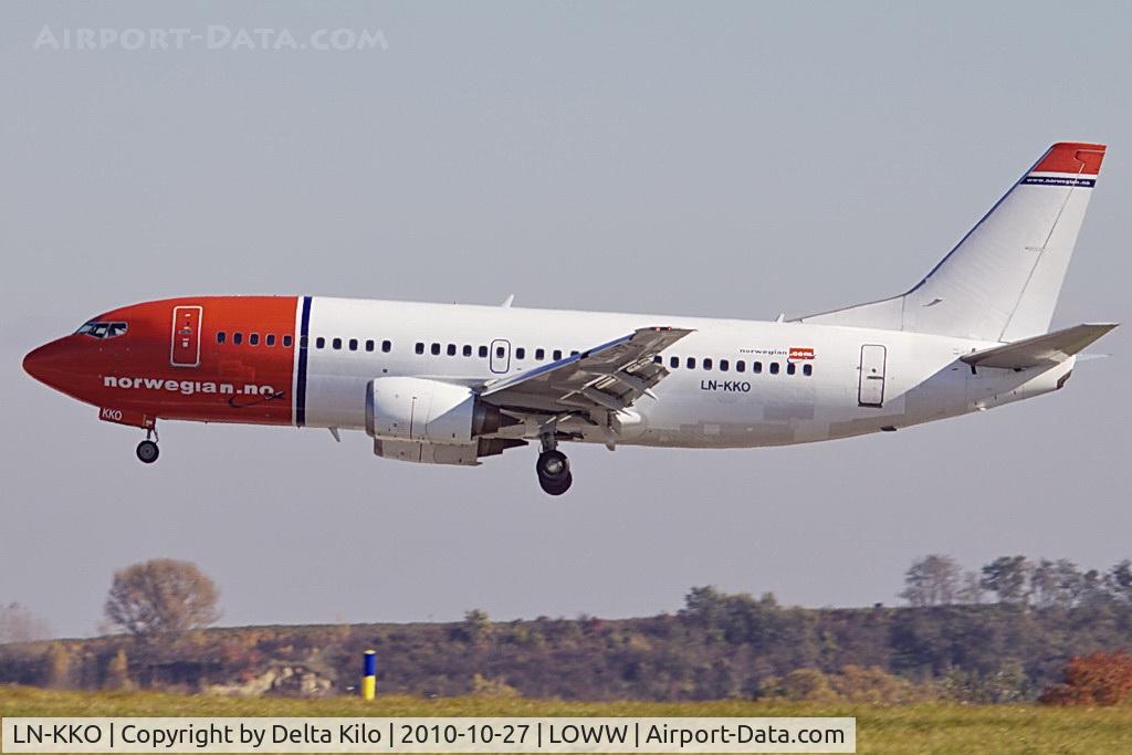 LN-KKO, 1991 Boeing 737-3Y0 C/N 24909, NAX [DY] Norwegian Air Shuttle
named 'Real Norwegian Henrik Ibsen'