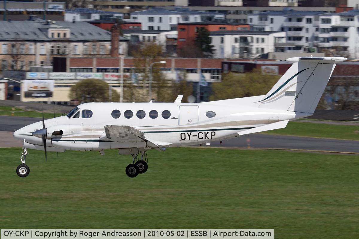 OY-CKP, 1981 Beech B200 Super King Air King Air C/N BB-951, COWI