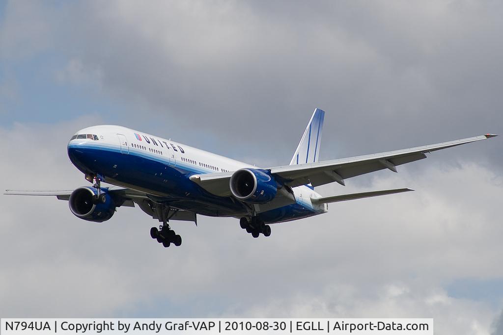 N794UA, 1997 Boeing 777-222 C/N 26953, United Airlines 777-200