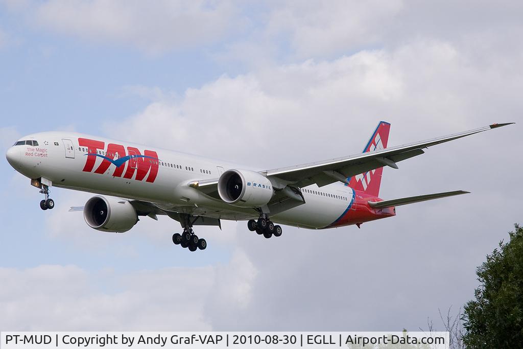 PT-MUD, 2008 Boeing 777-32W/ER C/N 37667, TAM 777-300