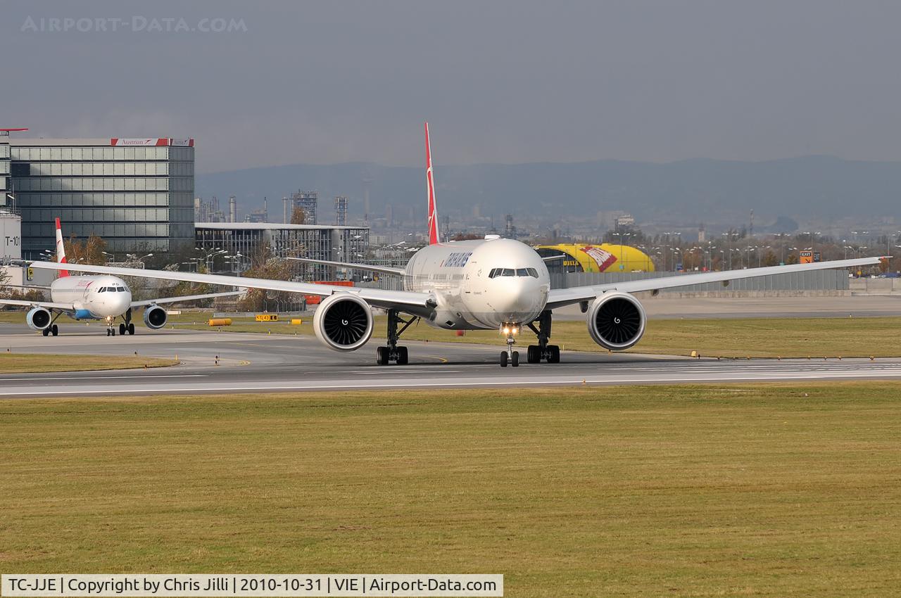 TC-JJE, 2010 Boeing 777-3F2/ER C/N 40707, Turkish Airlines