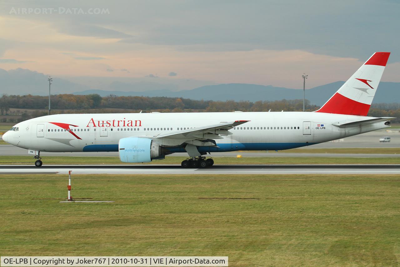 OE-LPB, 1998 Boeing 777-2Z9/ER C/N 28699, Austrian Airlines