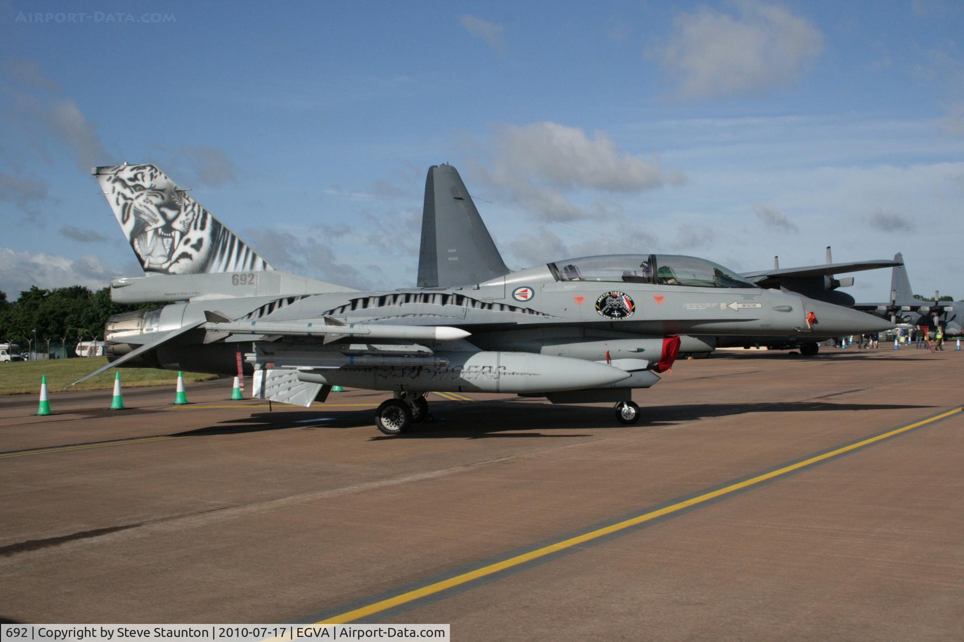 692, 1980 General Dynamics F-16BM Fighting Falcon C/N 6L-11, Taken at the Royal International Air Tattoo 2010