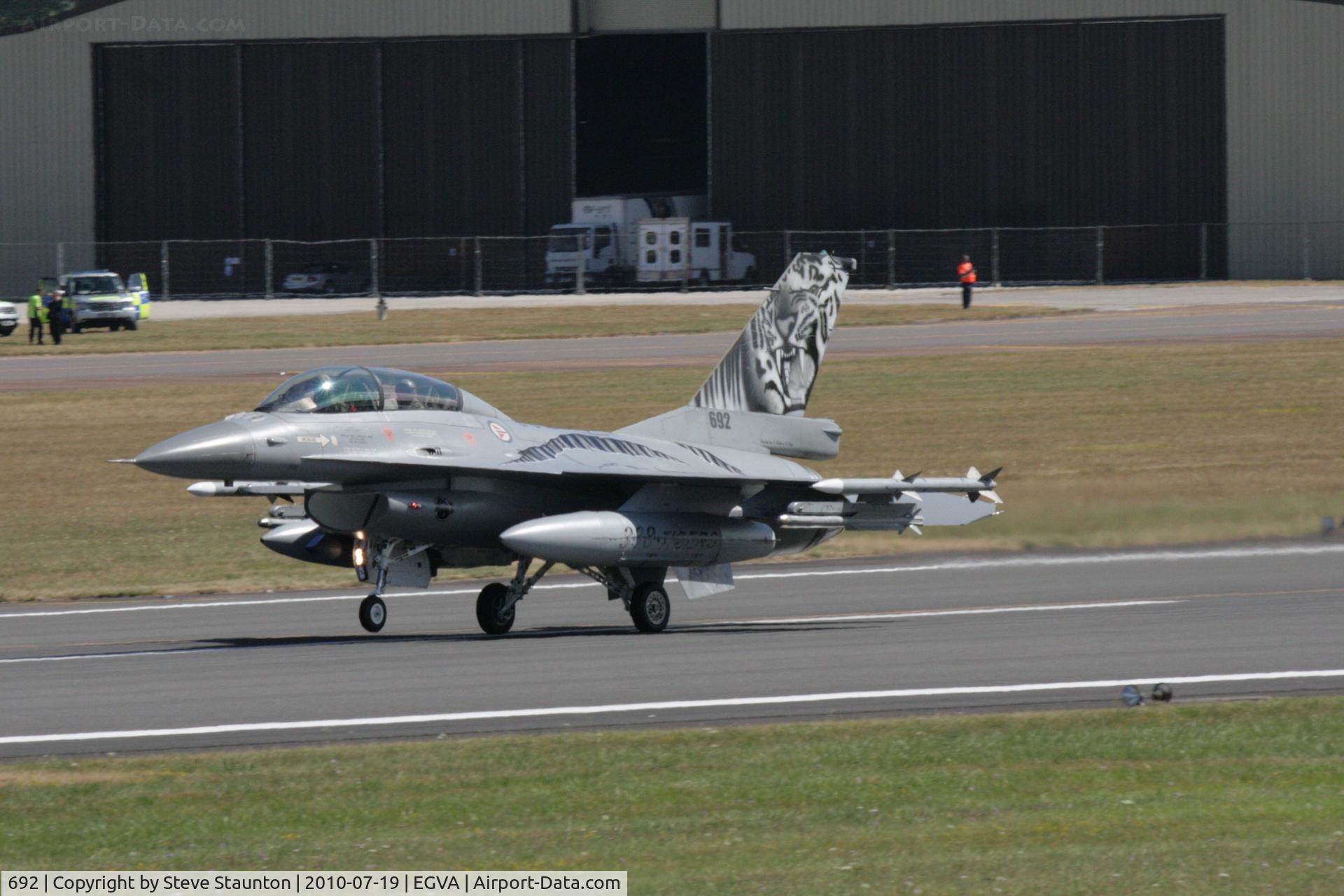 692, 1980 General Dynamics F-16BM Fighting Falcon C/N 6L-11, Taken at the Royal International Air Tattoo 2010