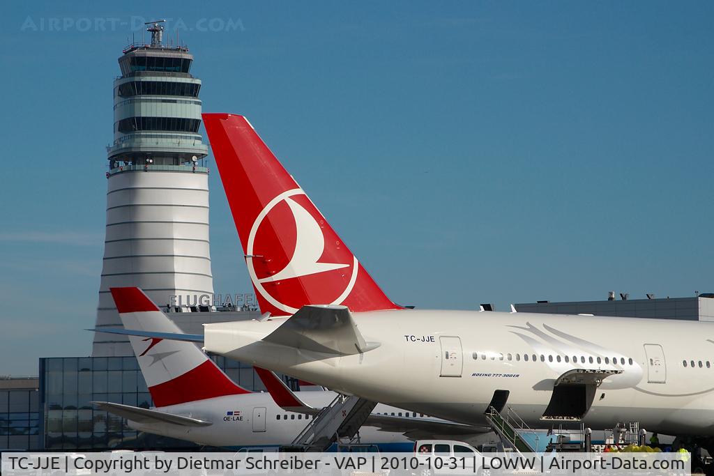 TC-JJE, 2010 Boeing 777-3F2/ER C/N 40707, Turkish Airlines Boeing 777-300