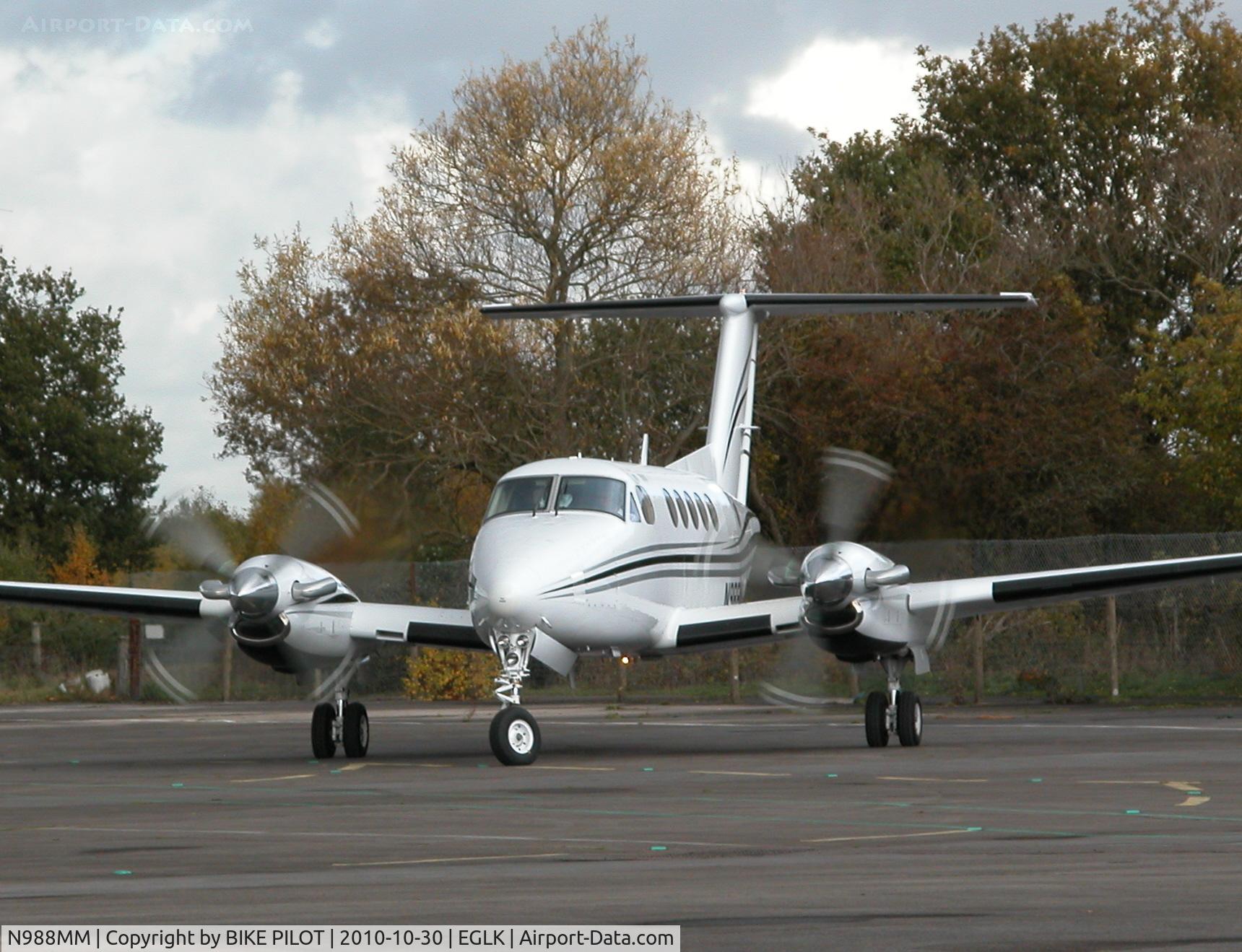 N988MM, 1993 Beech B200 Super King Air King Air C/N BB-1462, Turning into the number 4 slot