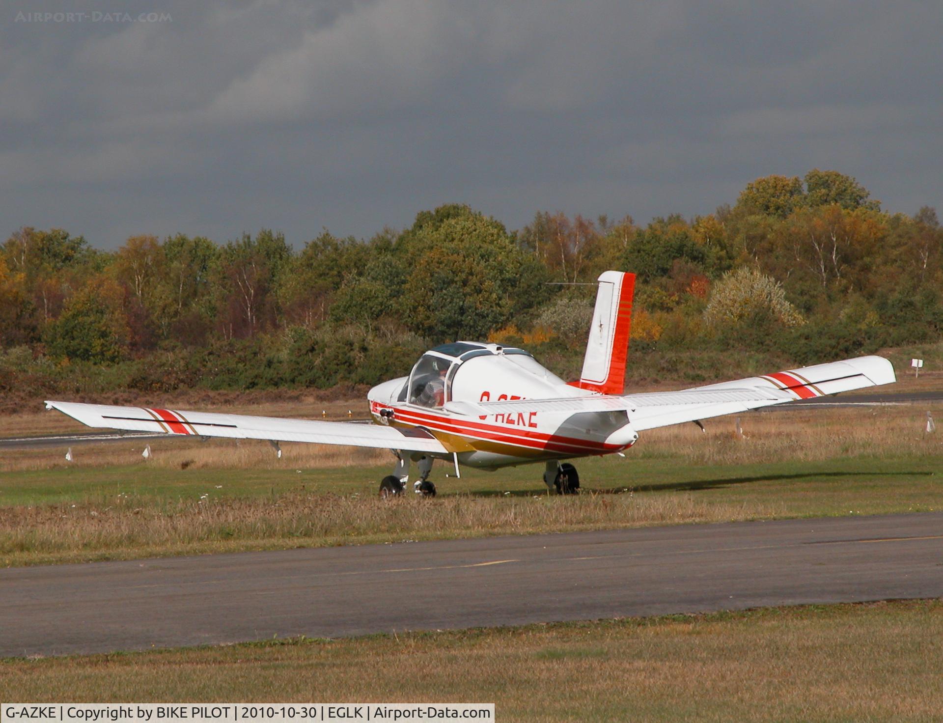 G-AZKE, 1972 Socata MS-880B Rallye Club C/N 1950, Rallye Club heading for the visitiors parking
