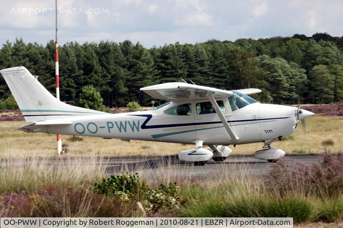 OO-PWW, Cessna 182P Skylane C/N 182-61095, Oostmalle Fly in 21-08-2010