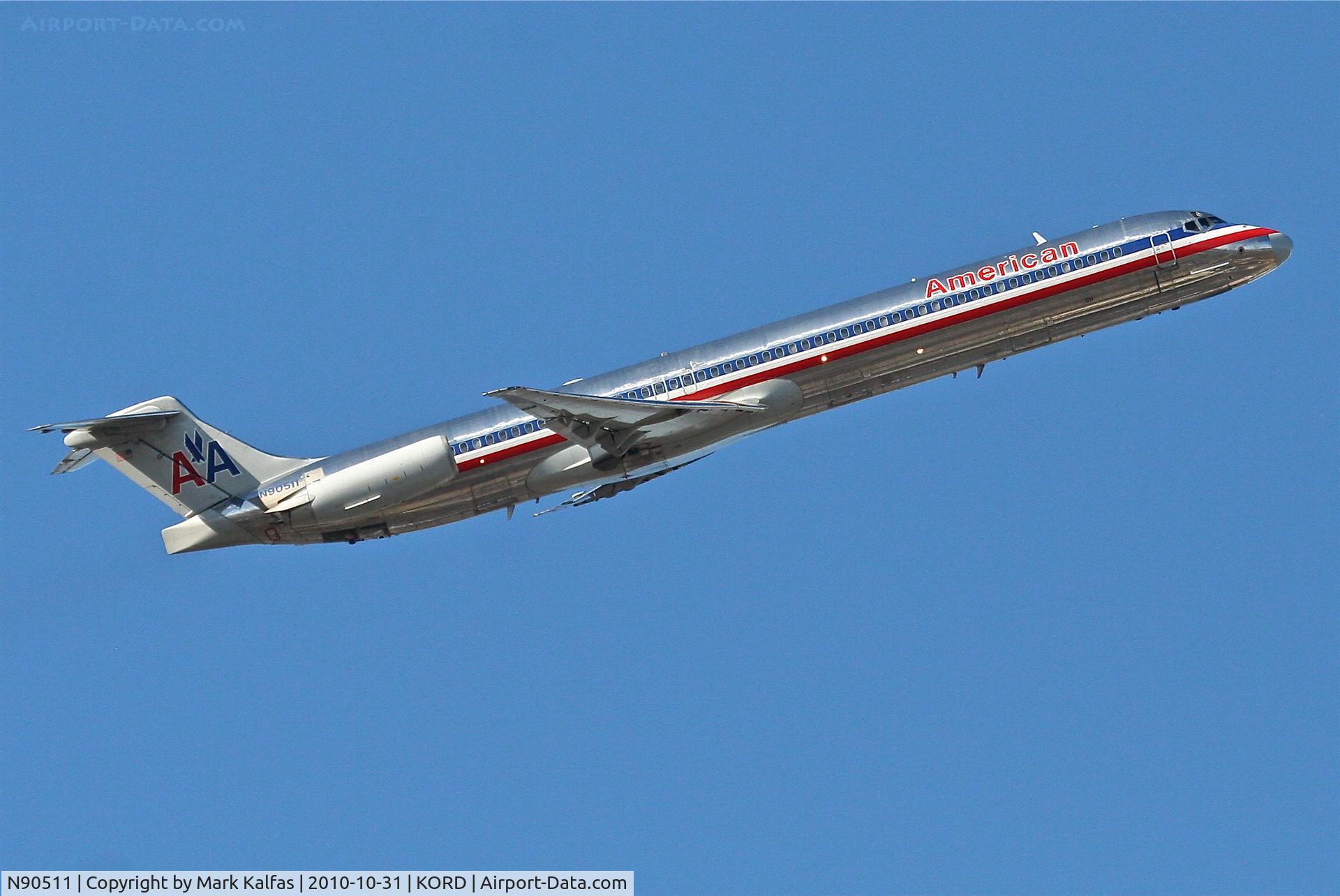 N90511, 1989 McDonnell Douglas MD-82 (DC-9-82) C/N 49805, American Airlines Mcdonnell Douglas DC-9-82, AAL360, with a right crosswind departure 32R KORD en-route to KLGA.