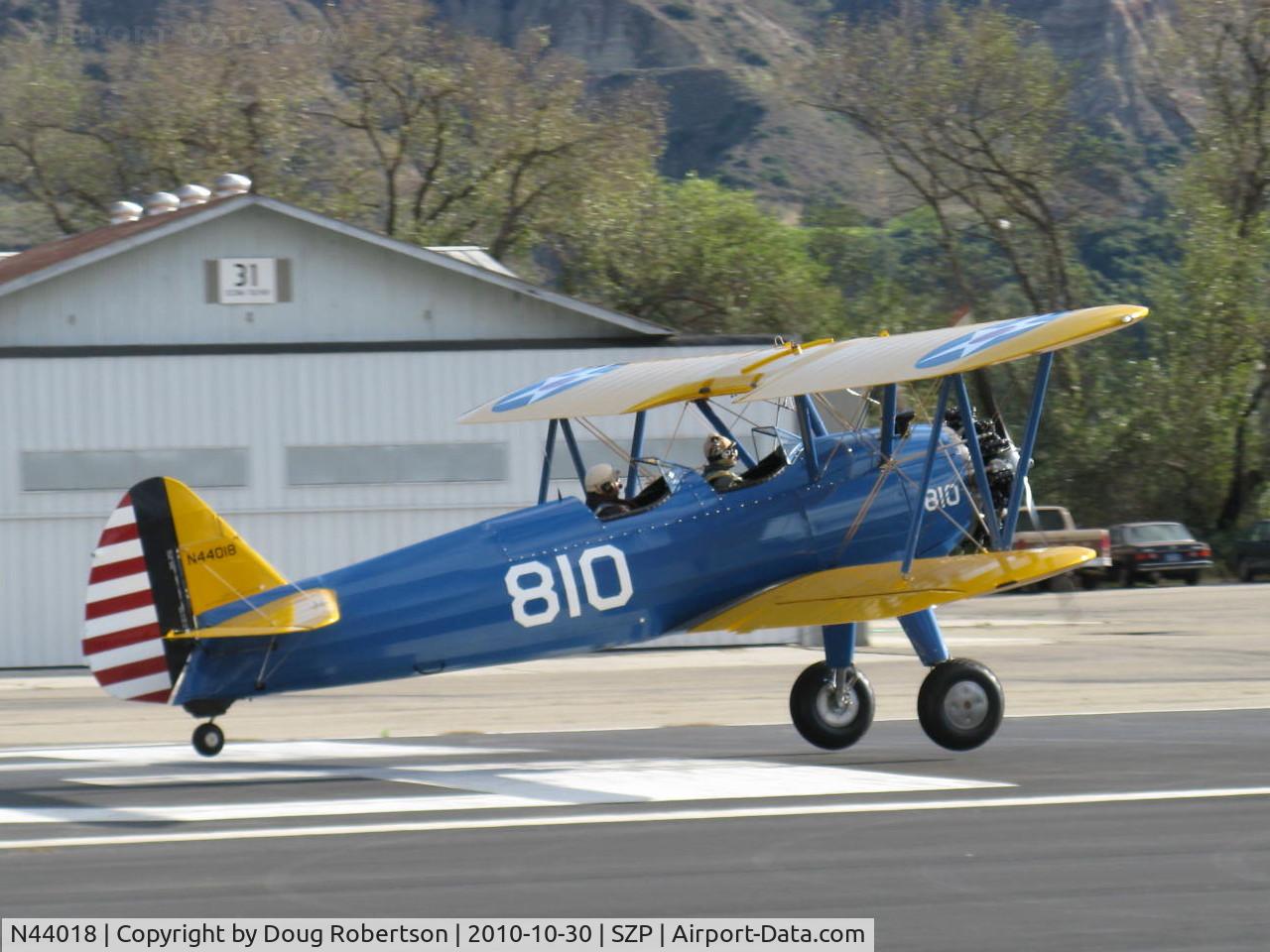 N44018, 1943 Boeing A75N1(PT17) C/N 75-4726, 1943 Boeing Stearman A74N1 (PT-17), Continental W670 220 hp, landing Rwy 22