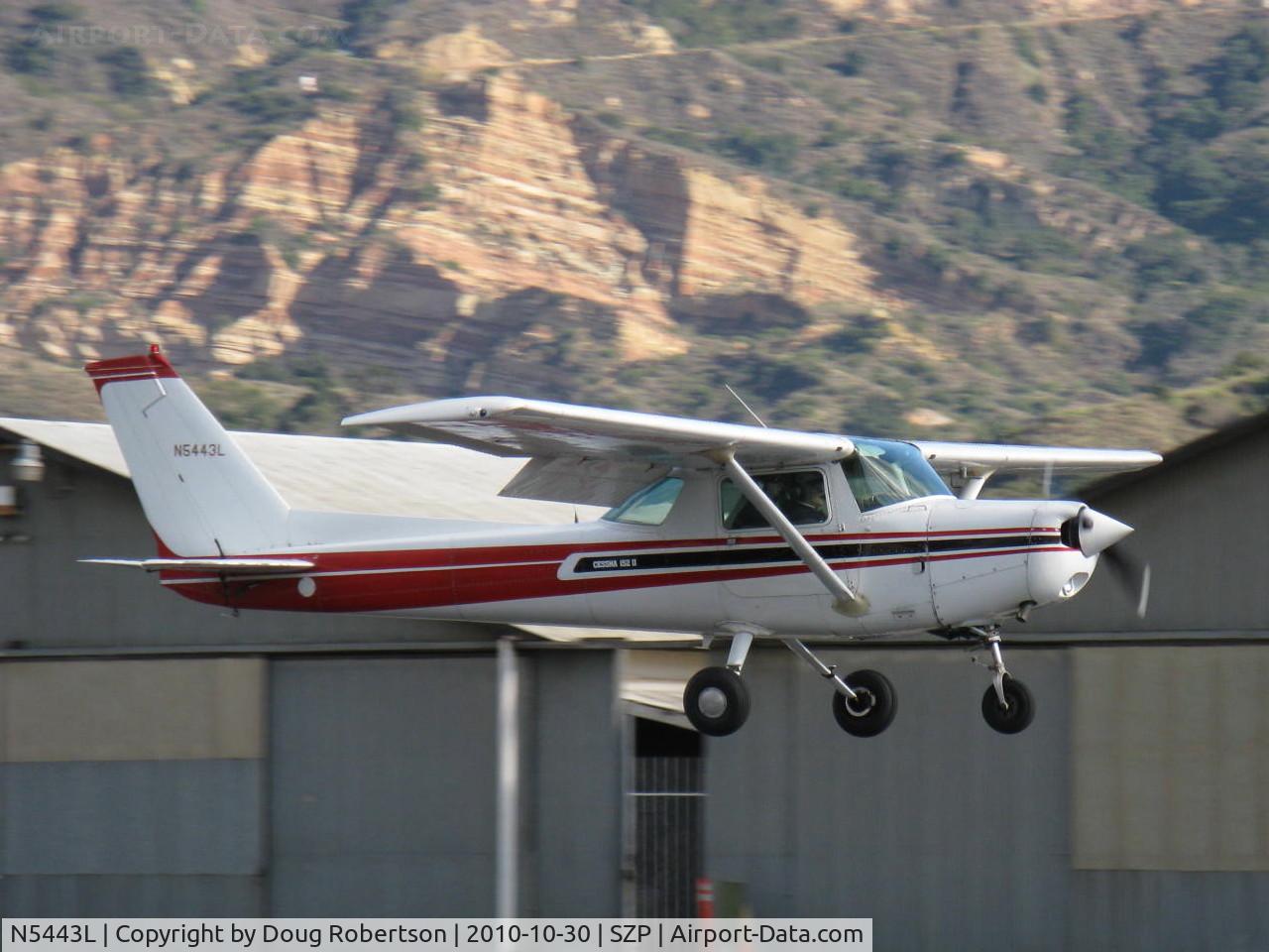 N5443L, 1980 Cessna 152 C/N 15284315, 1980 Cessna 152 II, Lycoming O-235 110 Hp, landing Rwy 22