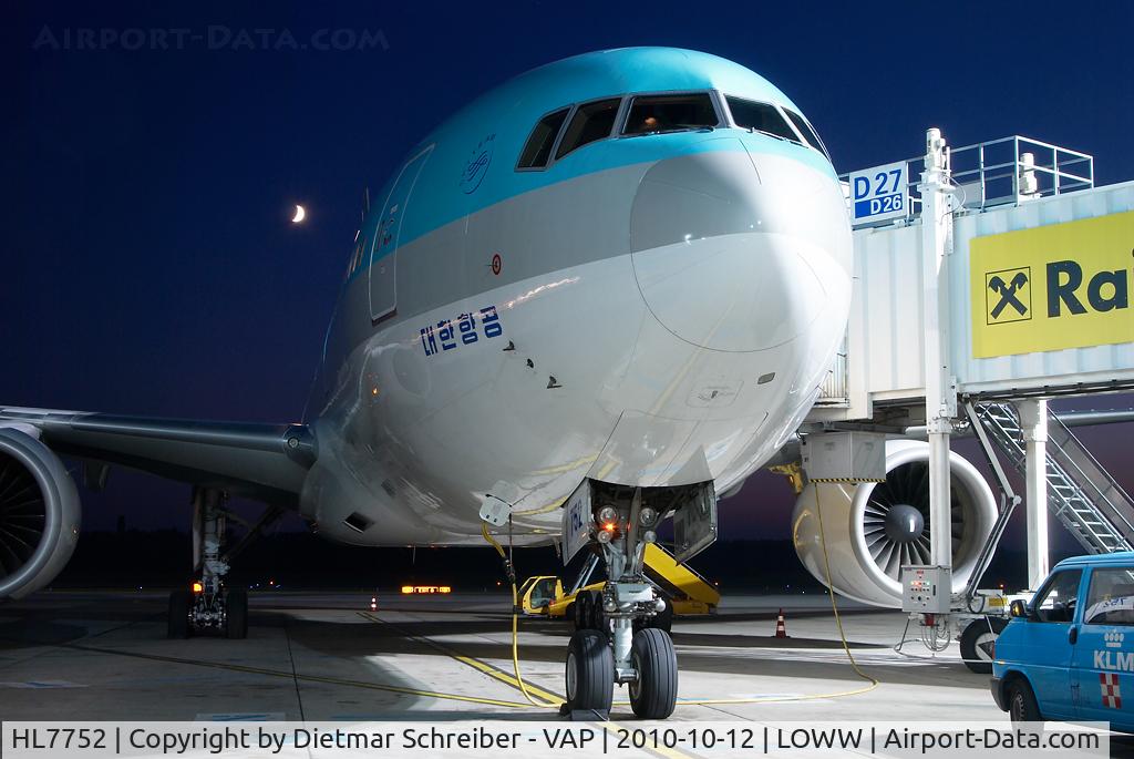 HL7752, 2007 Boeing 777-2B5/ER C/N 34211, Korean Airlines Boeing 777-200