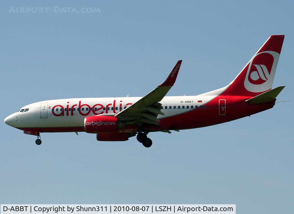 D-ABBT, 2001 Boeing 737-76N C/N 32582, Landing rwy 14