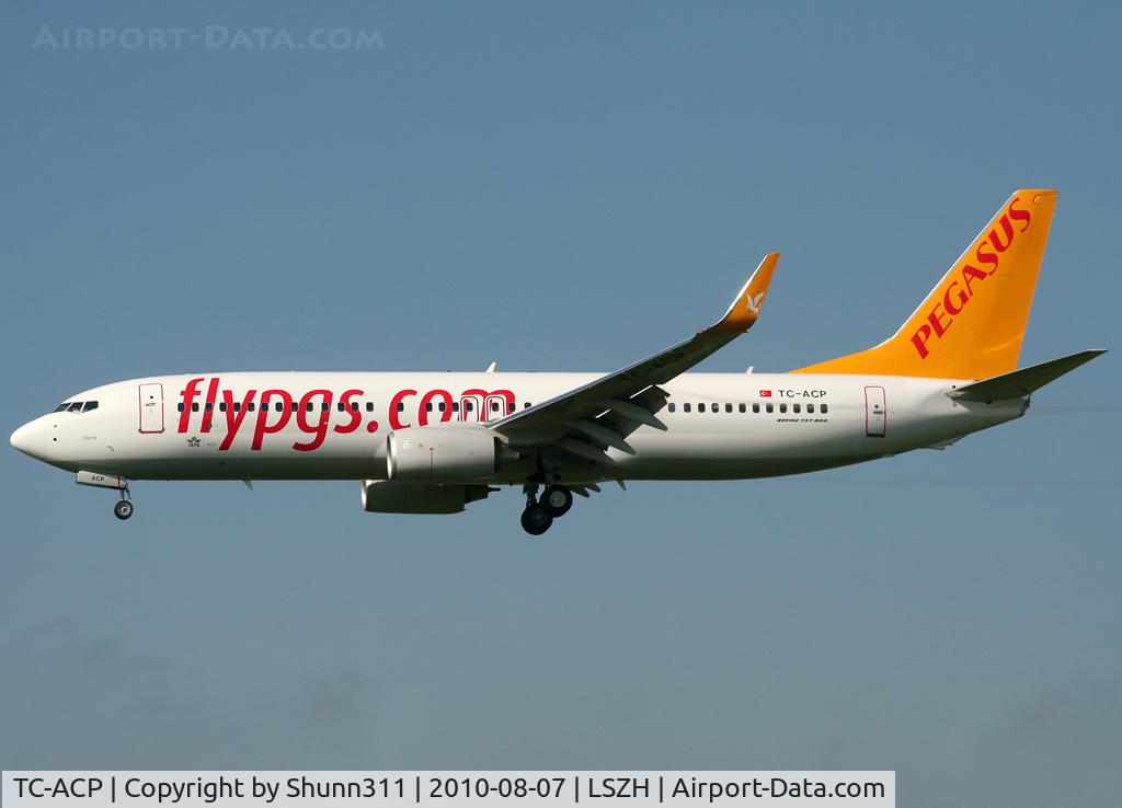 TC-ACP, 2010 Boeing 737-82R C/N 40697, Landing rwy 14