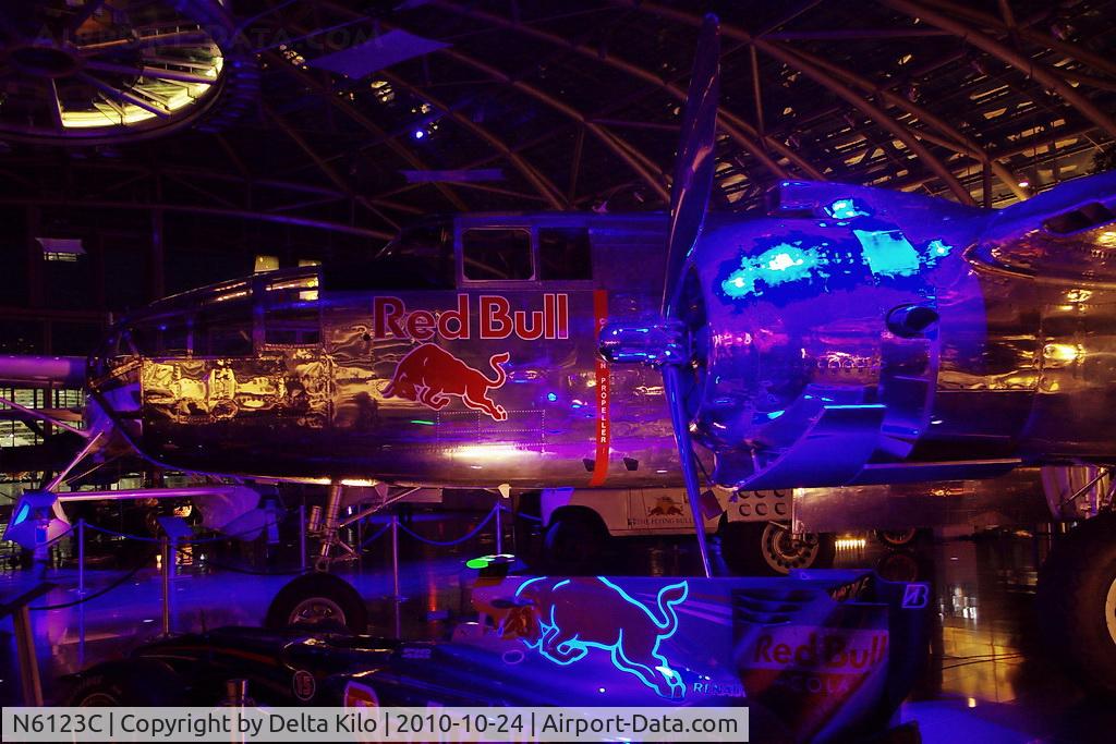 N6123C, 1945 North American B-25J-30-NC Mitchell Mitchell C/N 108-47647, Flying Bulls Hangar 7