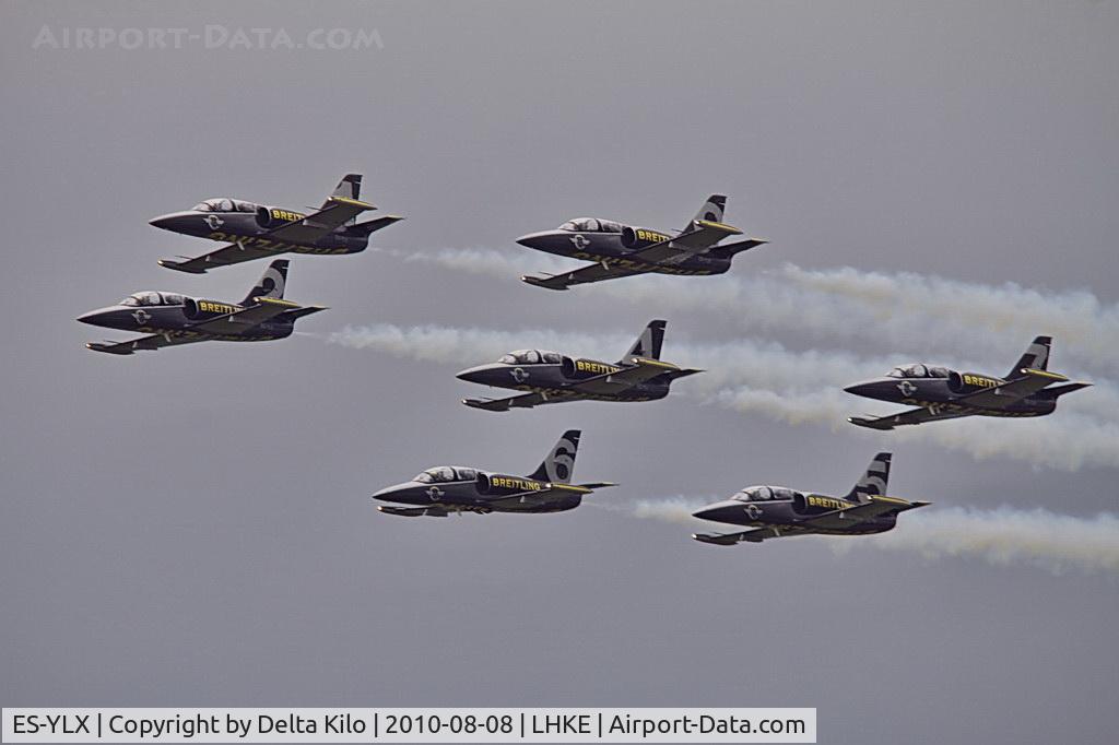 ES-YLX, Aero L-39 Albatros C/N 432905, Private - Breitling Jet Team