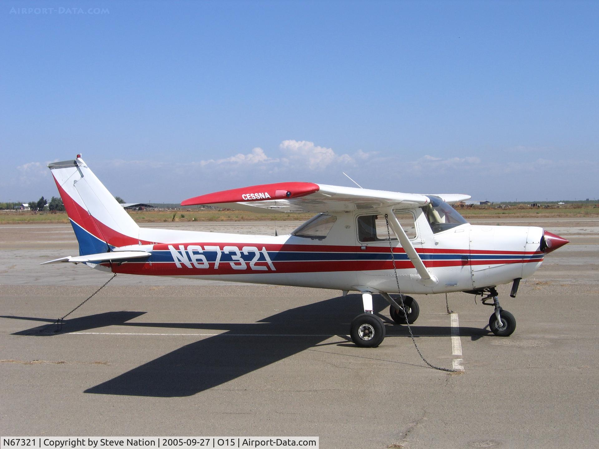 N67321, 1978 Cessna 152 C/N 15281752, 1978 Cessna 152 @ Turlock, CA home base (registration in question November 2010 - reported sold to owner in Sacramento, CA)