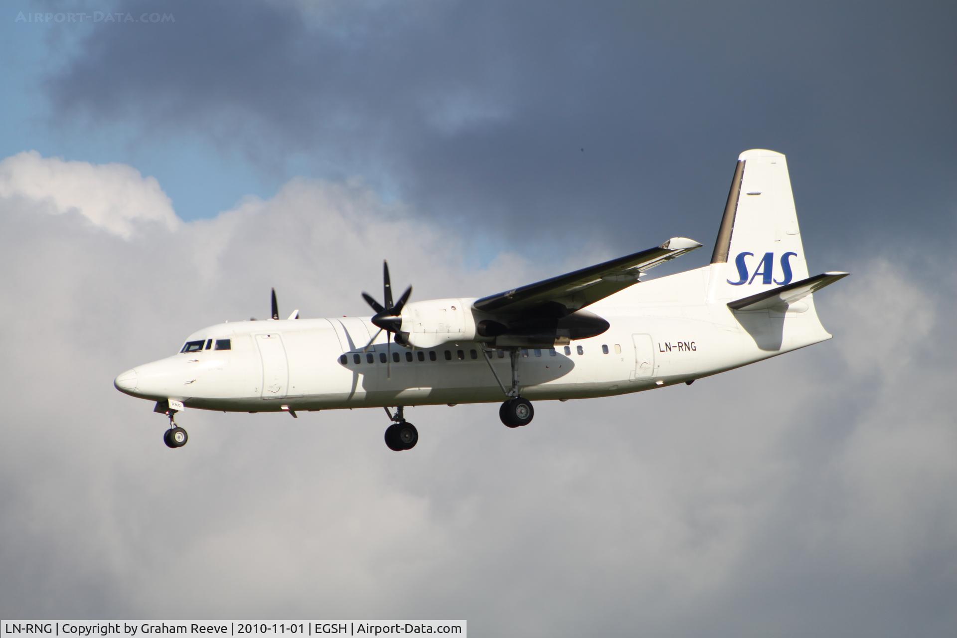 LN-RNG, 1990 Fokker 50 C/N 20184, Landing at Norwich.