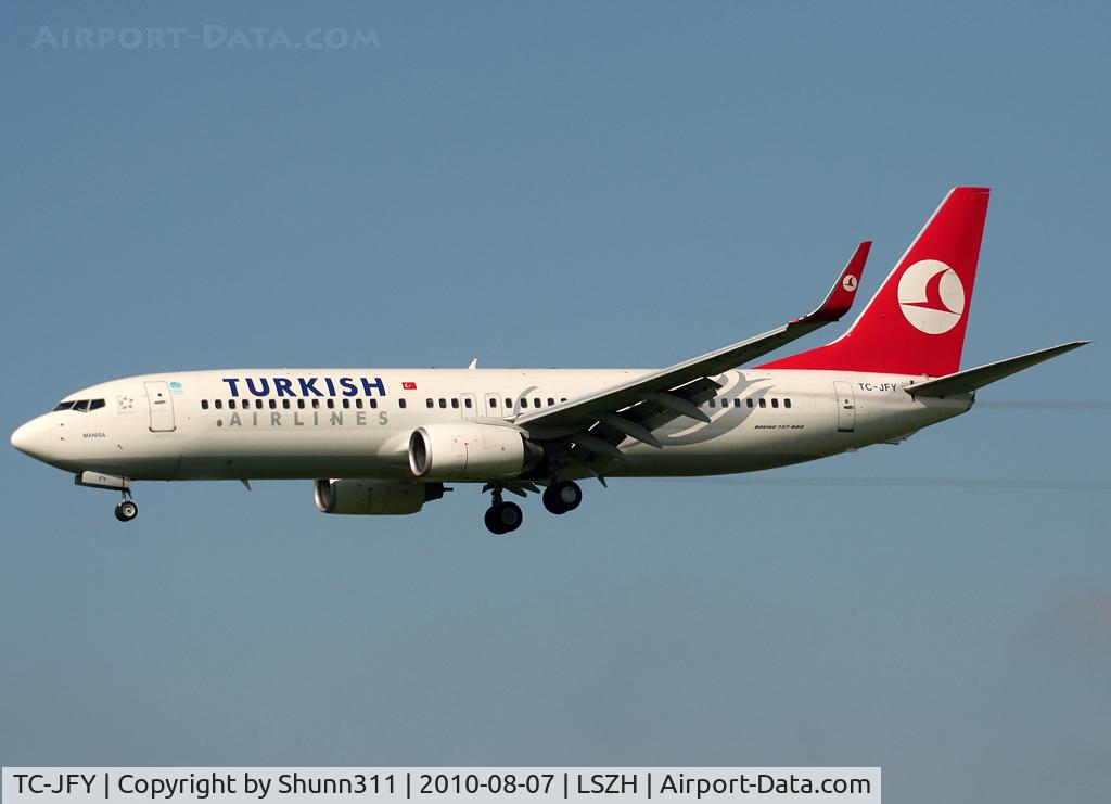 TC-JFY, 2000 Boeing 737-8F2 C/N 29783/497, Landing rwy 14