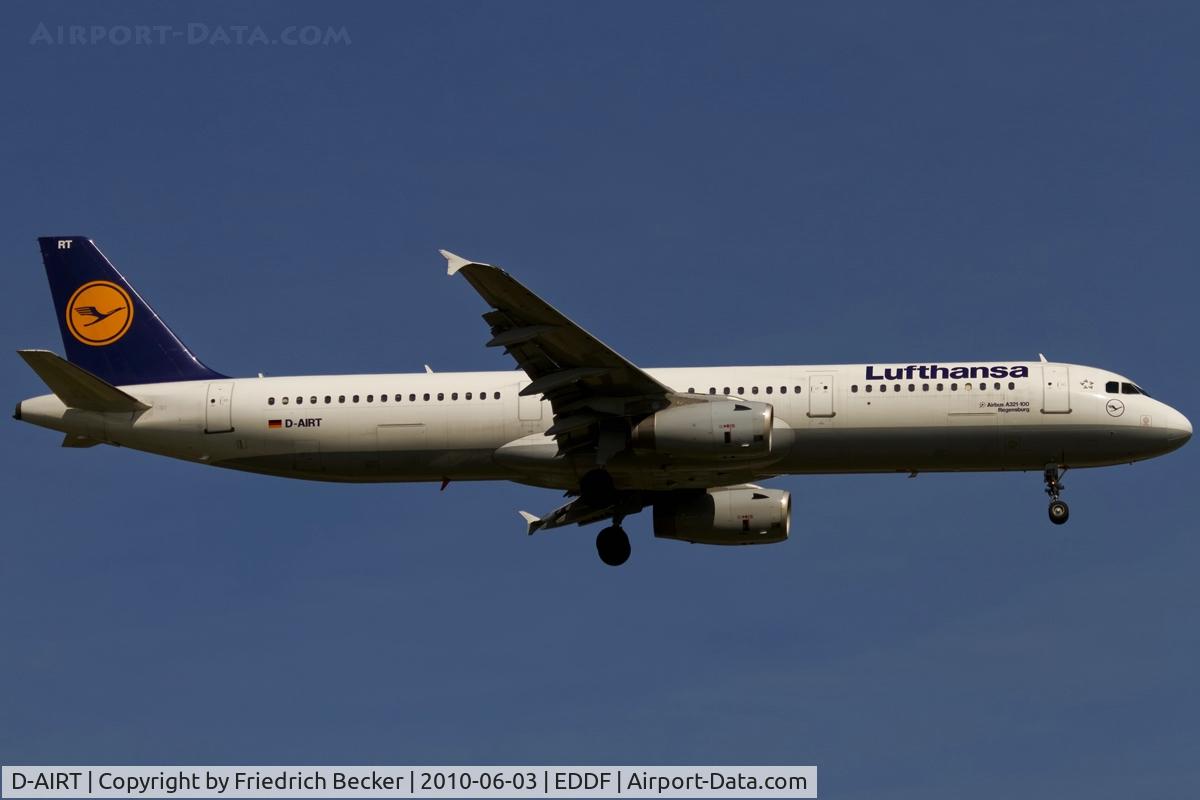 D-AIRT, 1997 Airbus A321-131 C/N 0652, on final RW07R