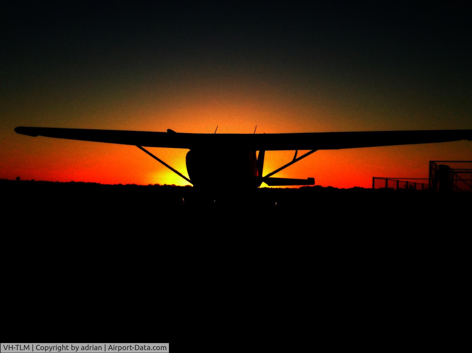 VH-TLM, 1978 Cessna 172N C/N 17270804, VH-TLM sun rise Noccundra qld