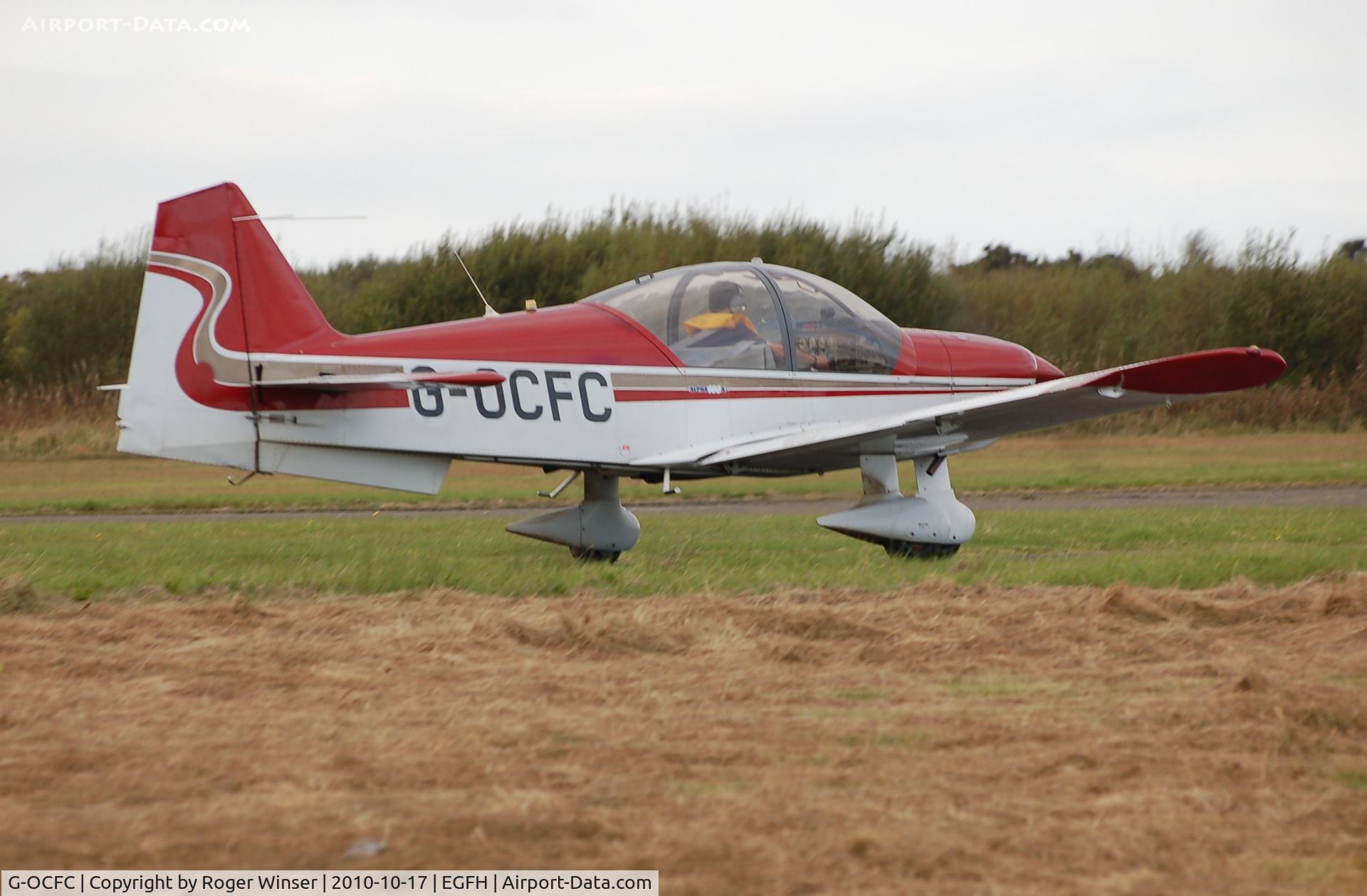 G-OCFC, 2002 Robin R-2160 Alpha Sport C/N 374, Visiting Robin Alpha Sport.