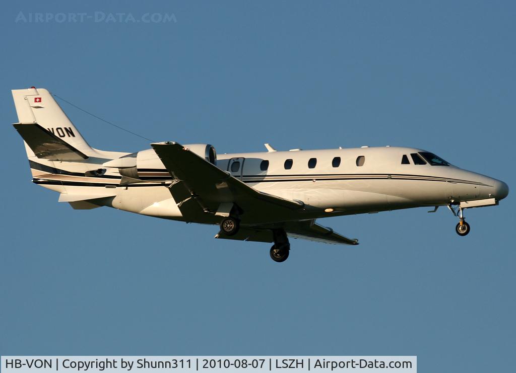HB-VON, 2004 Cessna 560XLS Citation Excel C/N 560-5528, Landing rwy 14