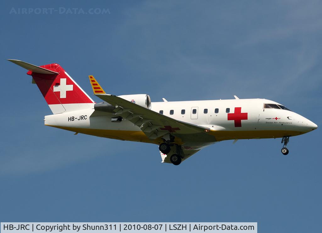 HB-JRC, 2002 Bombardier Challenger 604 (CL-600-2B16) C/N 5540, Landing rwy 14