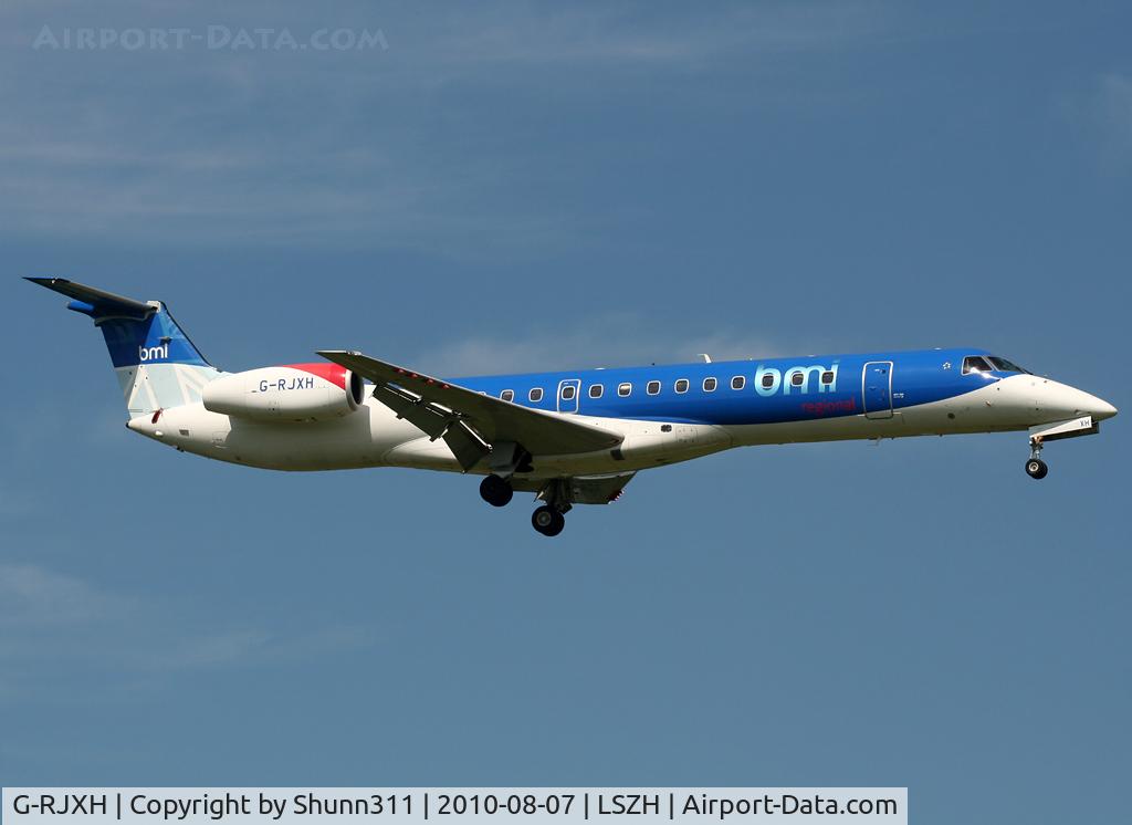 G-RJXH, 2001 Embraer EMB-145EP (ERJ-145EP) C/N 145442, Landing rwy 14