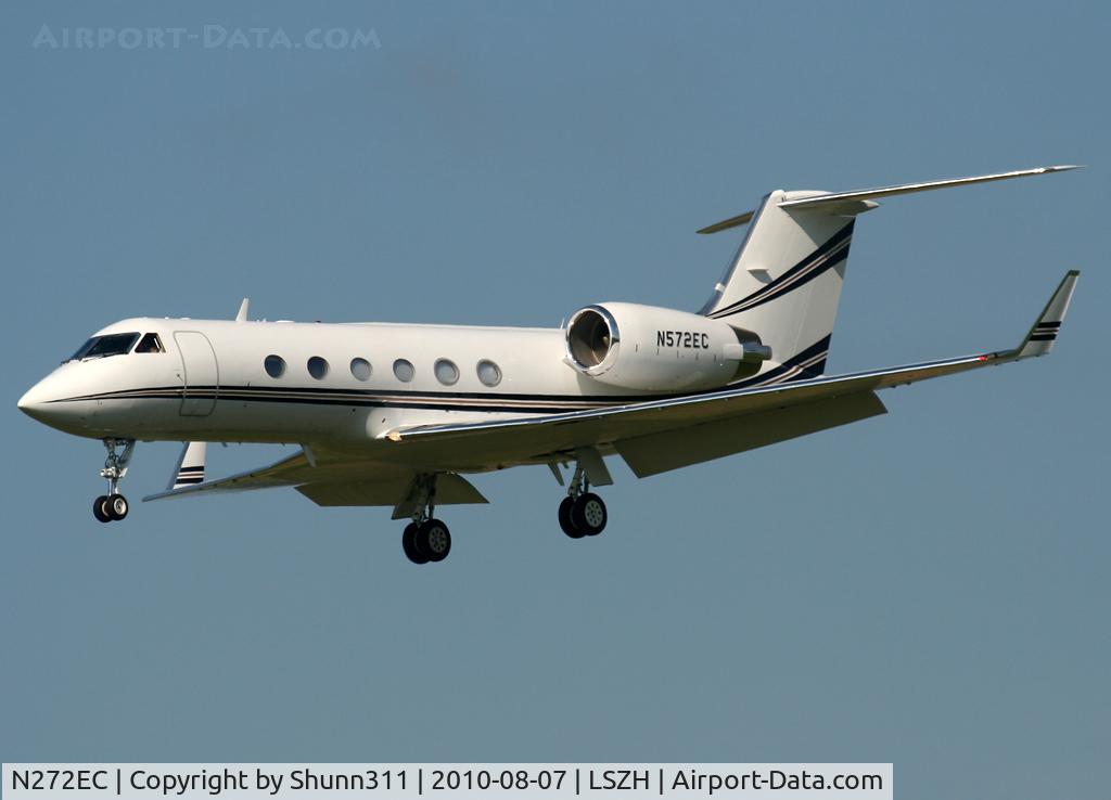 N272EC, 1981 Piper PA-28-236 Dakota C/N 28-8111081, Landing rwy 14