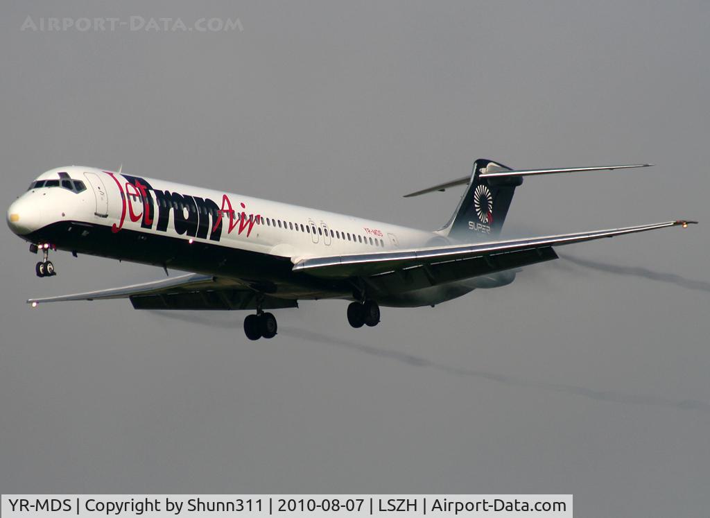 YR-MDS, 1982 McDonnell Douglas MD-82 (DC-9-82) C/N 48098, Landing rwy 14