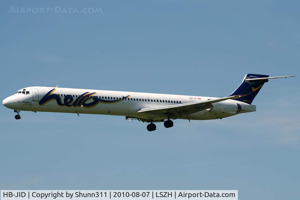 HB-JID, 1996 McDonnell Douglas MD-90-30 C/N 53460, Landing rwy 14