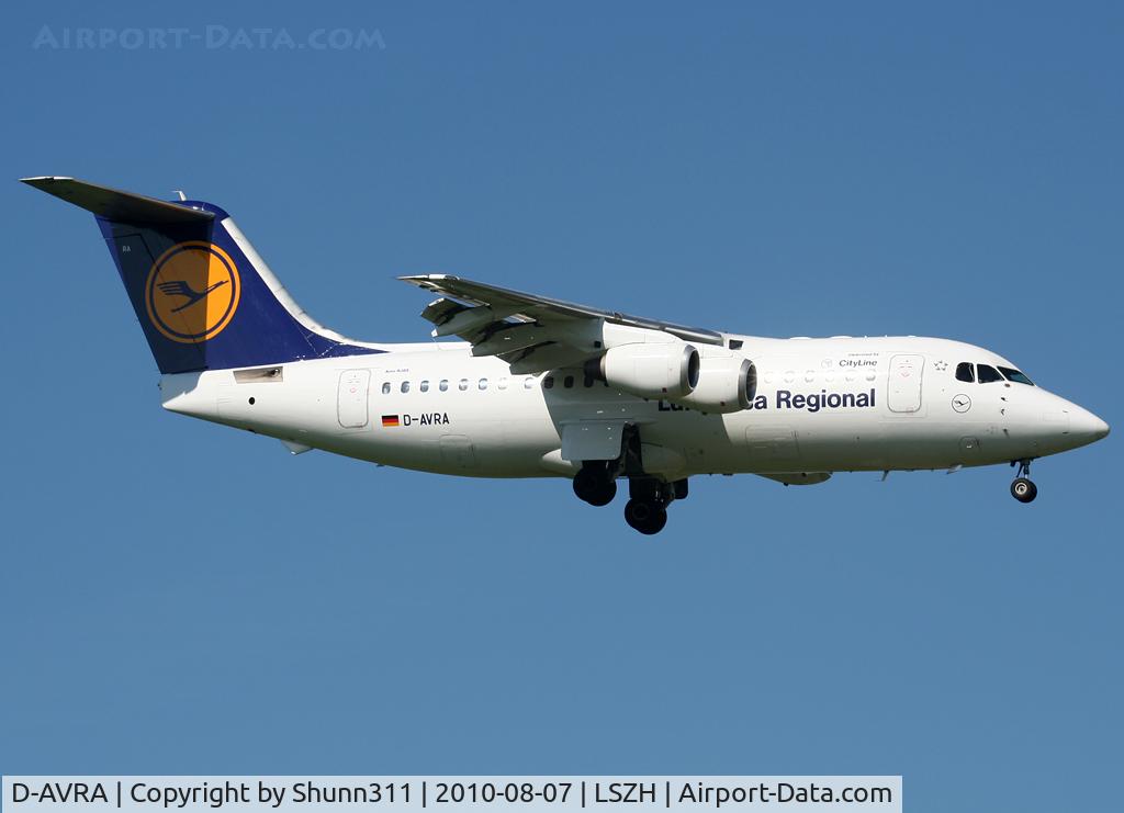 D-AVRA, 1994 British Aerospace Avro 146-RJ85 C/N E.2256, Landing rwy 14