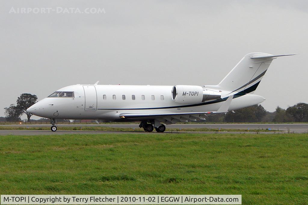 M-TOPI, 2008 Bombardier Challenger 605 (CL-600-2B16) C/N 5780, 2008 Bombardier CL-600-2B16 Challenger 605, c/n: 5780 at Luton