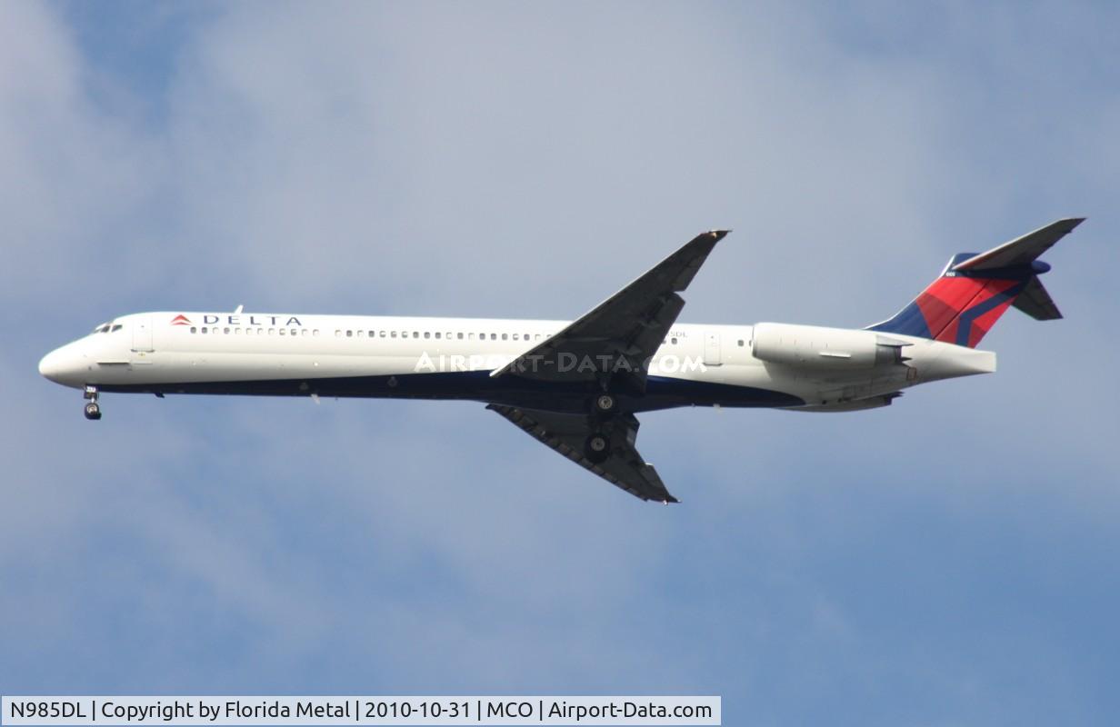 N985DL, 1991 McDonnell Douglas MD-88 C/N 53312, Delta MD-88