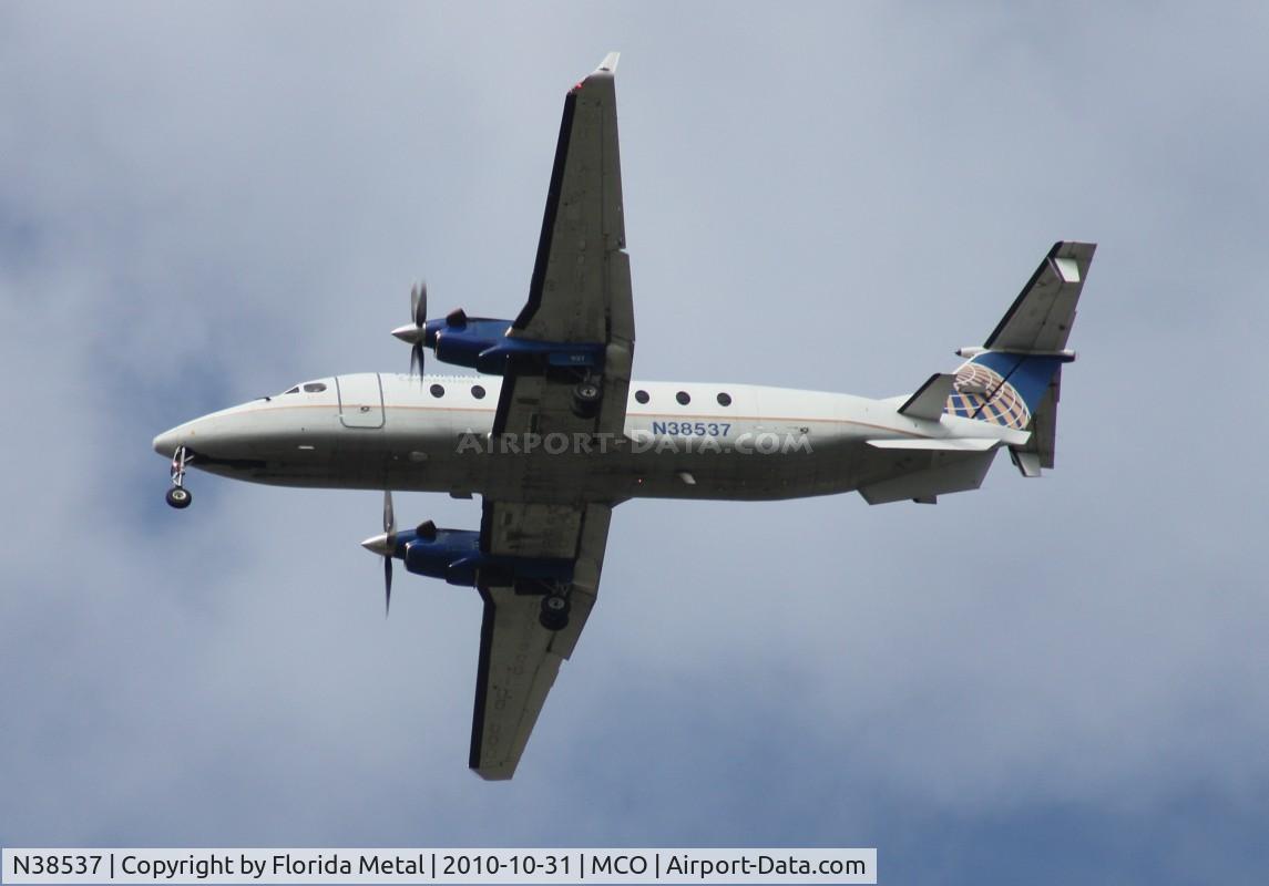 N38537, 1995 Beech 1900D C/N UE-158, Continental Connection B1900D