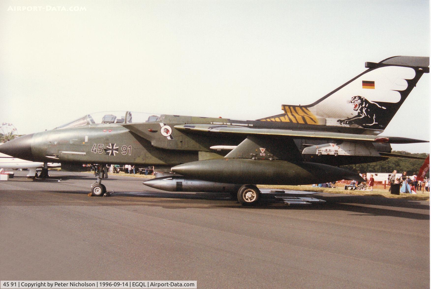45 91, Panavia Tornado IDS C/N 722/GS232/4291, Another view of the AKG-51 Tornado IDS on display at the 1996 RAF Leuchars Airshow.