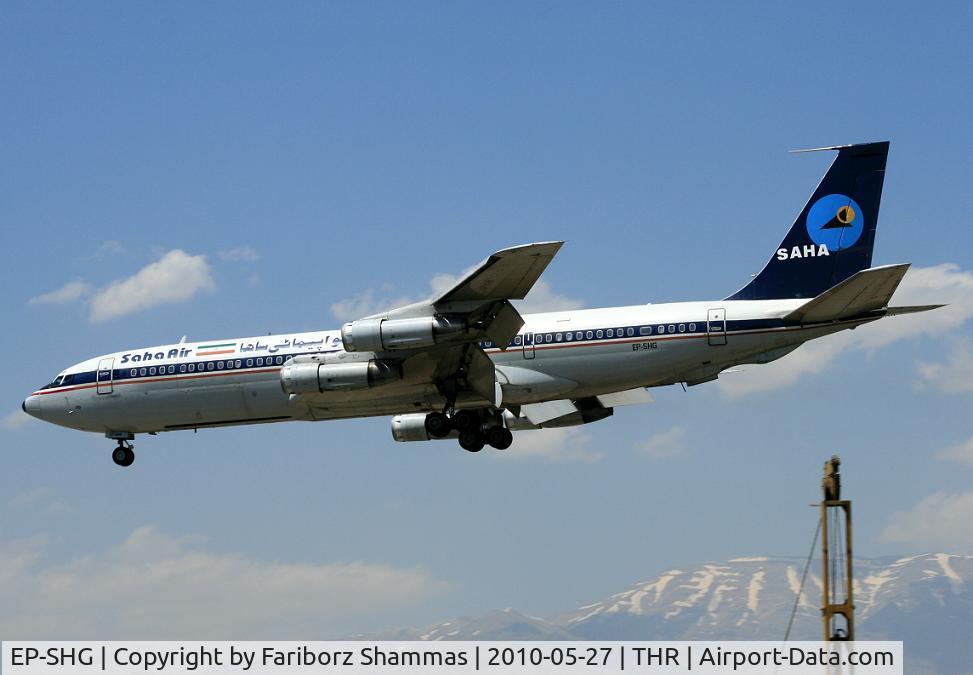 EP-SHG, 1974 Boeing 707-3J9C C/N 20830, Another view of this old bird.