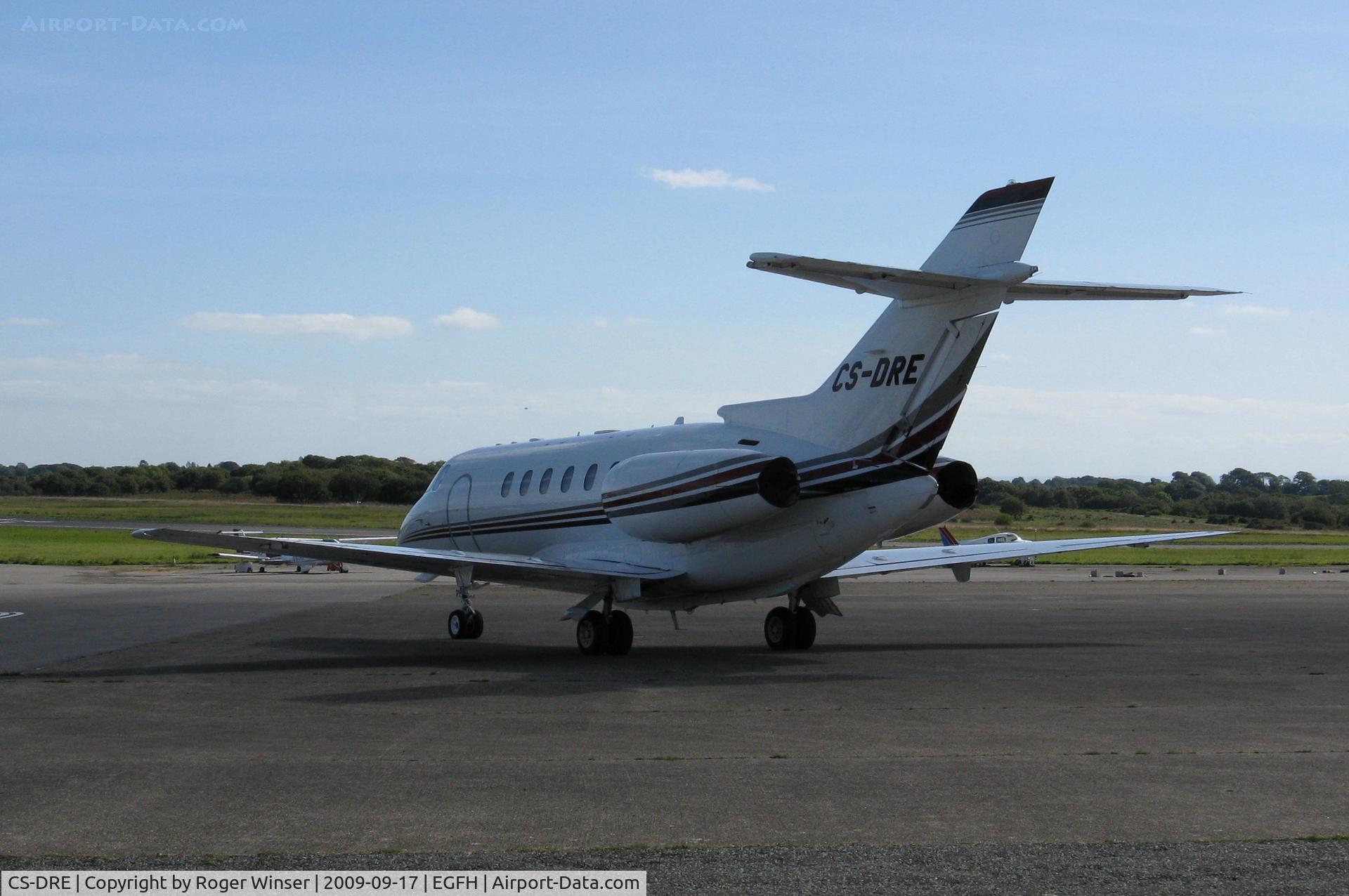 CS-DRE, 2005 Raytheon Hawker 800XP C/N 258725, Net Jets Europe's Hawker parked on the apron