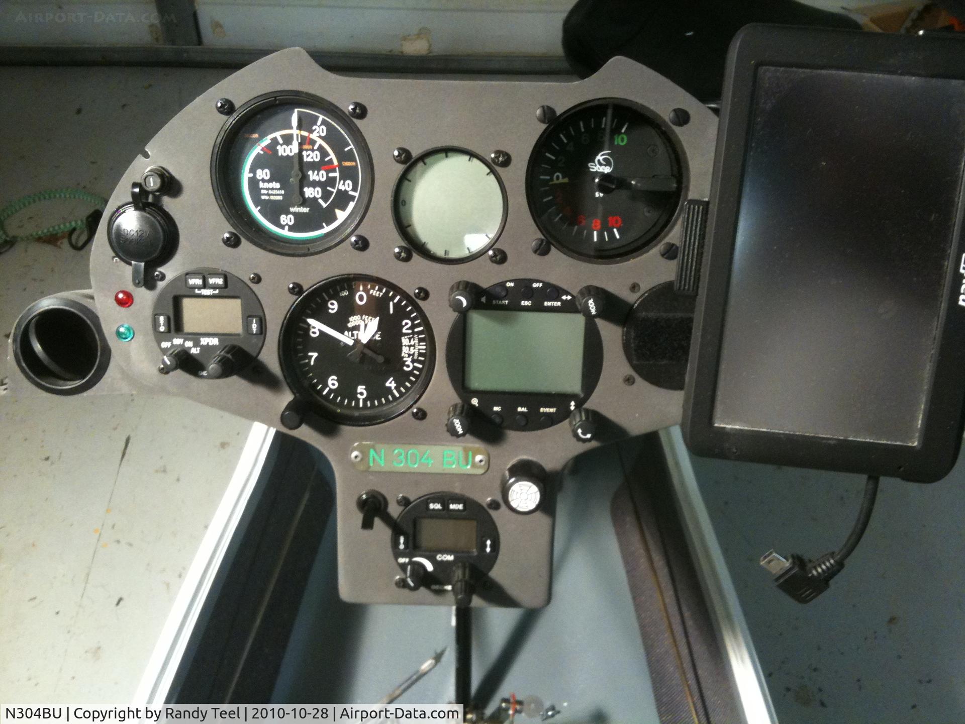 N304BU, 2001 Glasflugel 304 CZ-17 C/N 41-17, Panel update from the previous owner