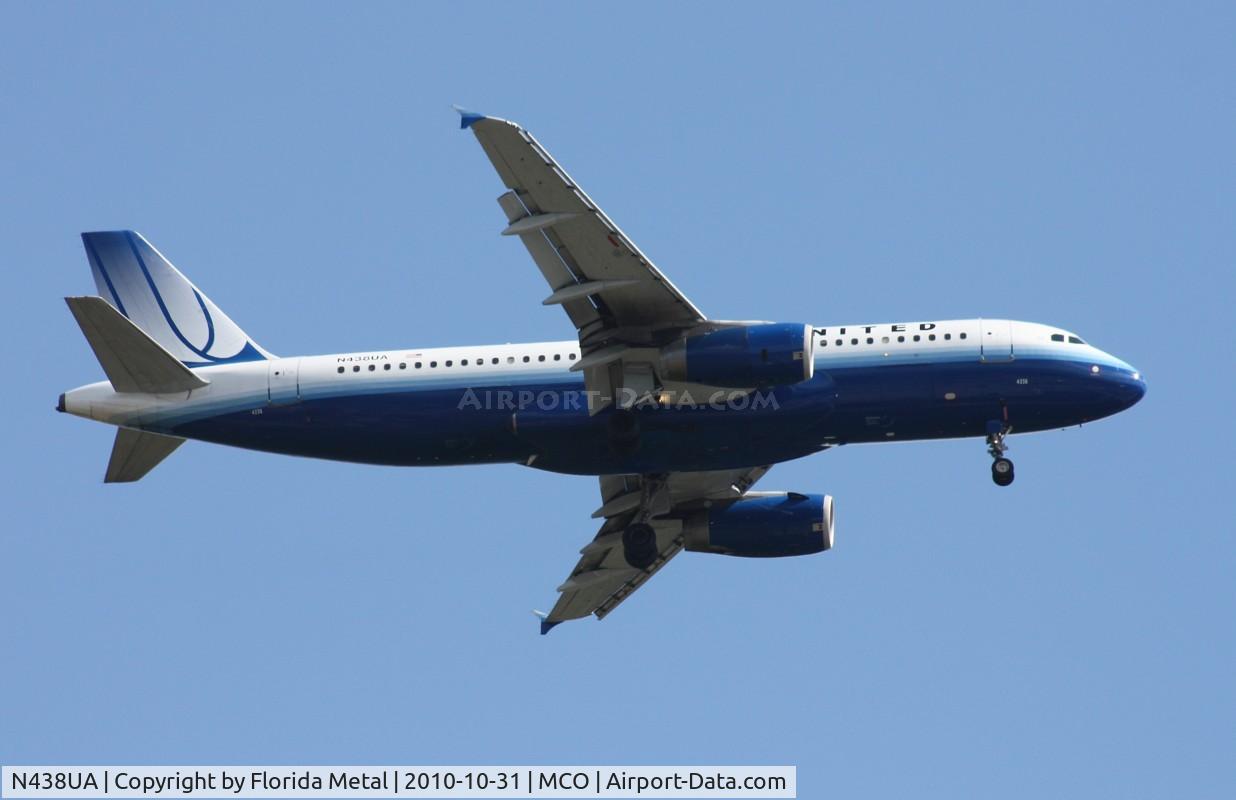 N438UA, 1997 Airbus A320-232 C/N 678, United A320