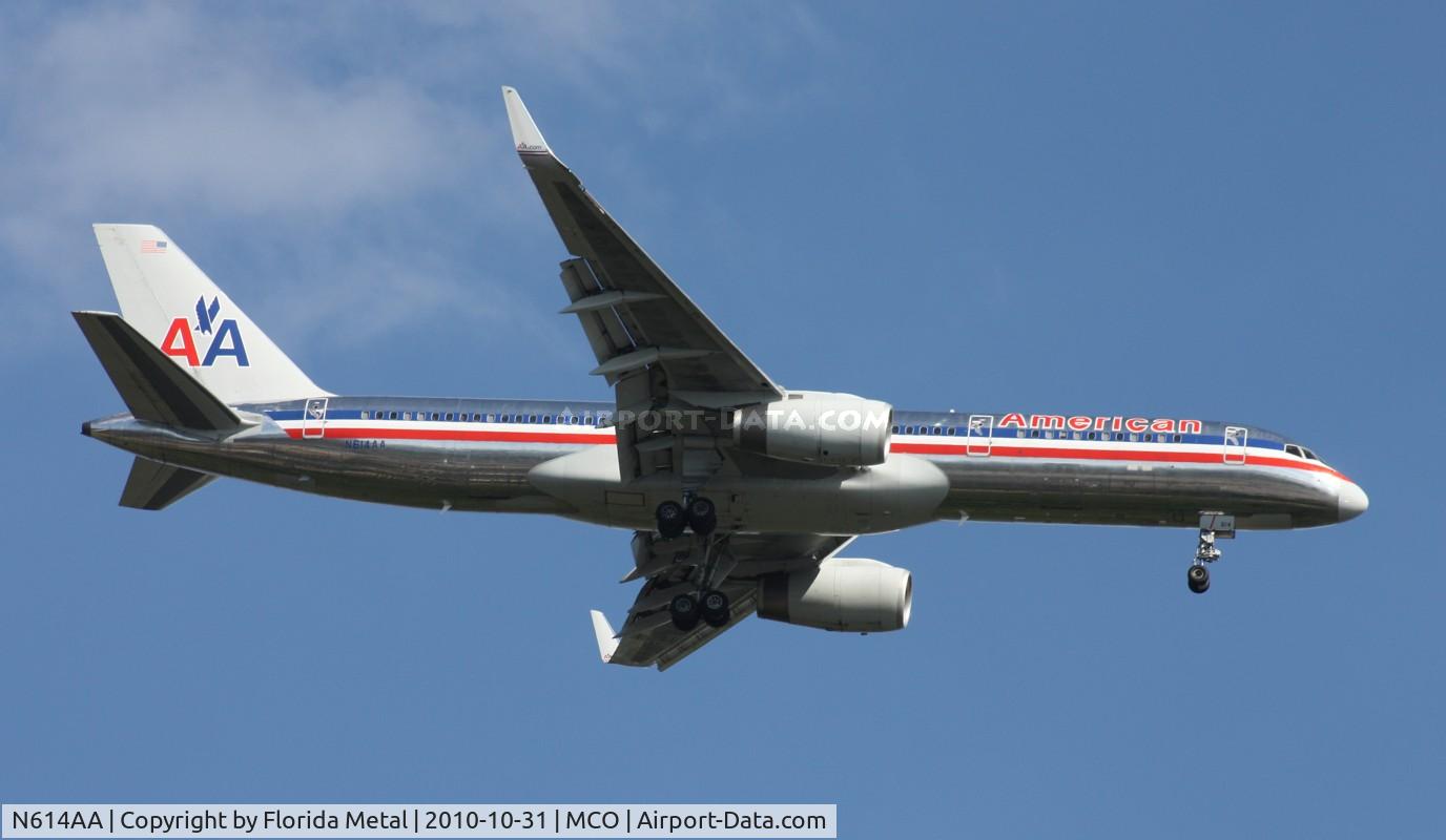 N614AA, 1989 Boeing 757-223 C/N 24490, American 757-200