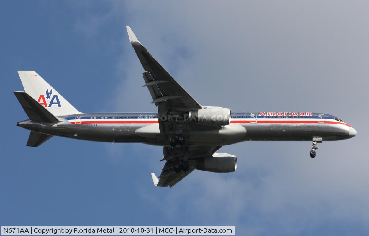 N671AA, 1992 Boeing 757-223 C/N 25336, American 757-200