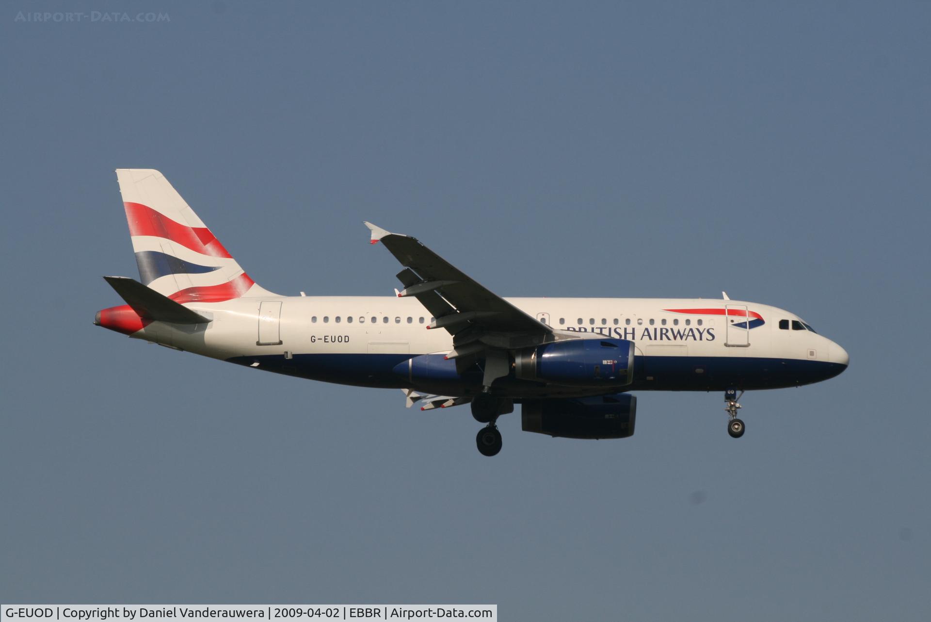 G-EUOD, 2001 Airbus A319-131 C/N 1558, Flight BA392 is descending to RWY 02