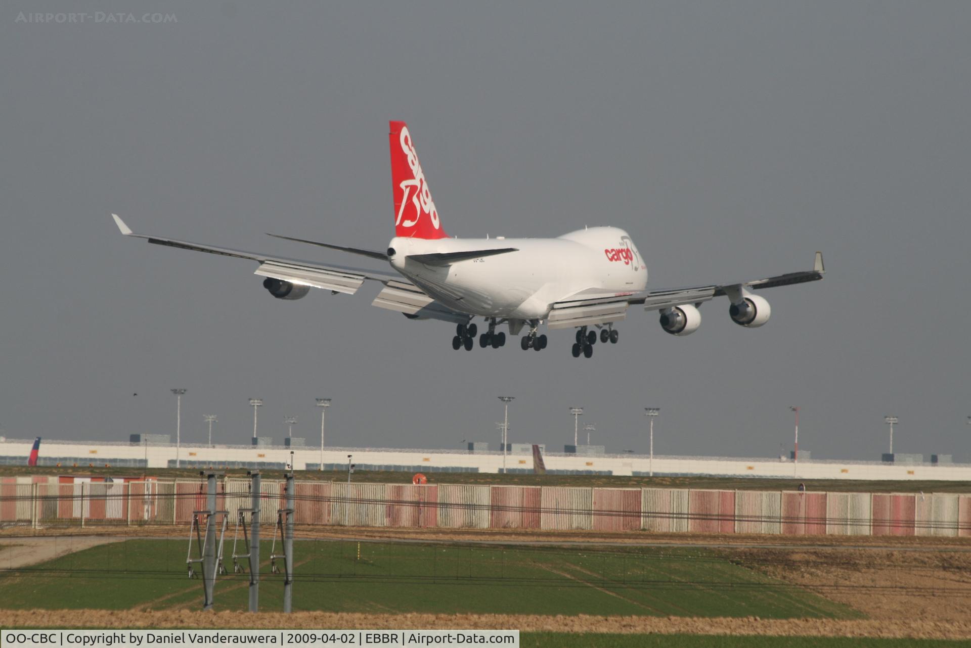 OO-CBC, 2008 Boeing 747-4KZF (SCD) C/N 36784, Several seconds before landing on RWY 02