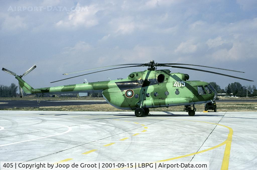 405, Mil Mi-17 C/N 103M05, Rare two tone green camo on this Bulgarian Mi-17. Seen during Co-operative Key 2001.