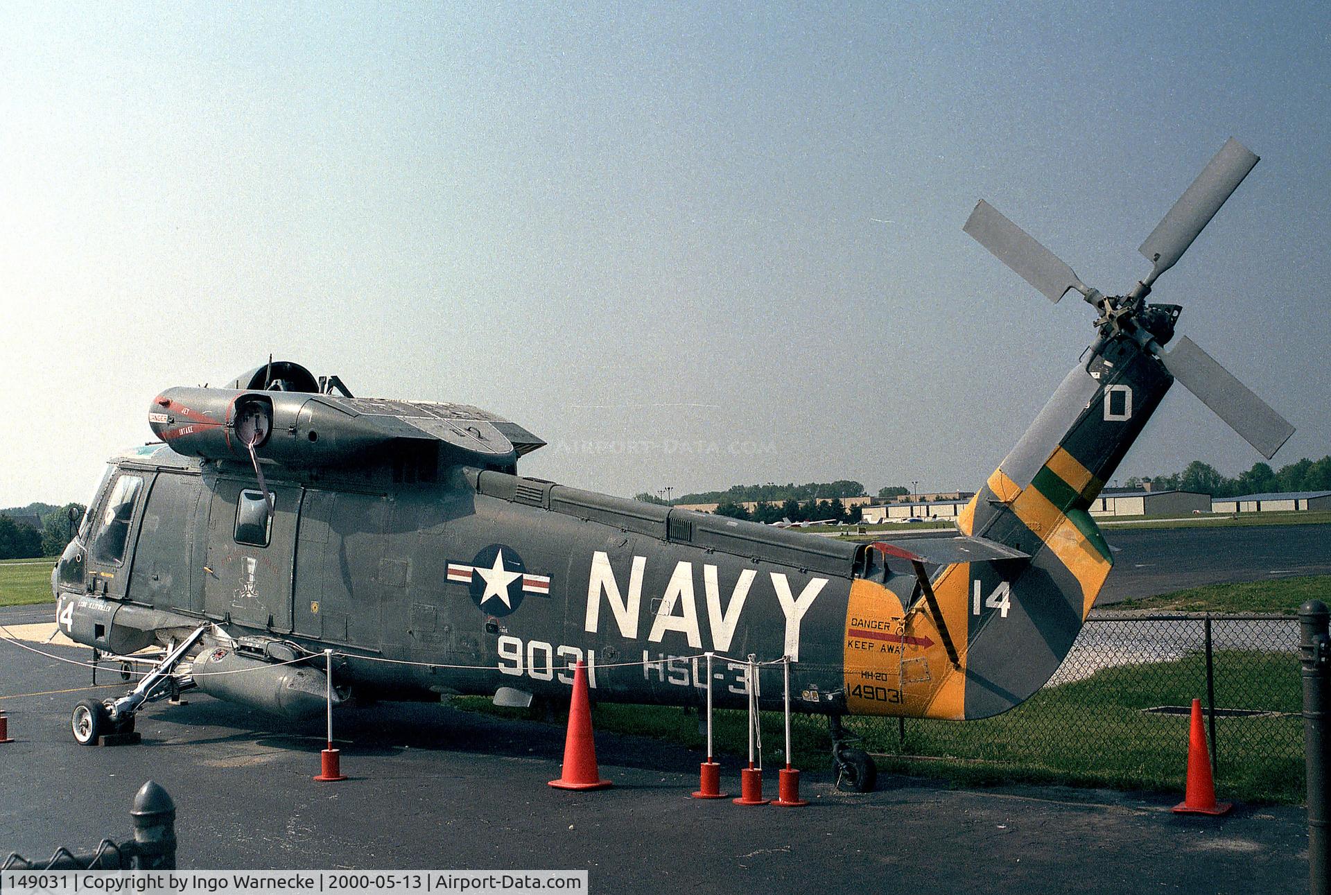 149031, Kaman HH-2D Seasprite C/N 035, Kaman HH-2D Seasprite at the American Helicopter Museum, West Chester PA