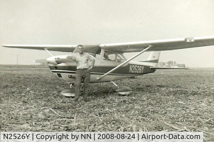 N2526Y, 1962 Cessna 172D C/N 17249826, Iowa corn field mid '60's