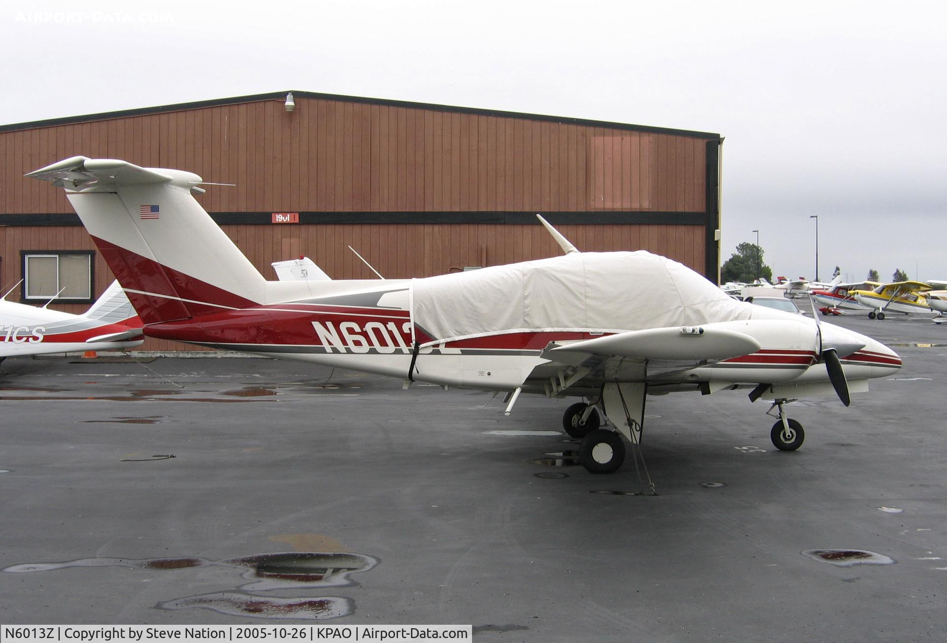 N6013Z, 1978 Beech 76 Duchess C/N ME-112, 1978 Beech 76 Duchess with cockpit cover @ Palo Alto, CA